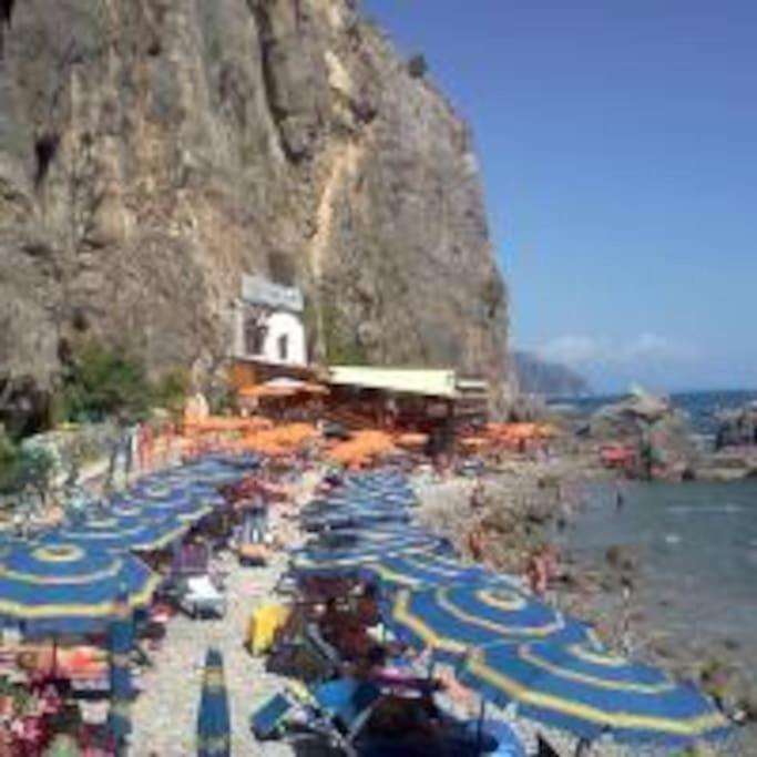 Amalfi Rooms Duoglio Beach -Amazing Seaview المظهر الخارجي الصورة