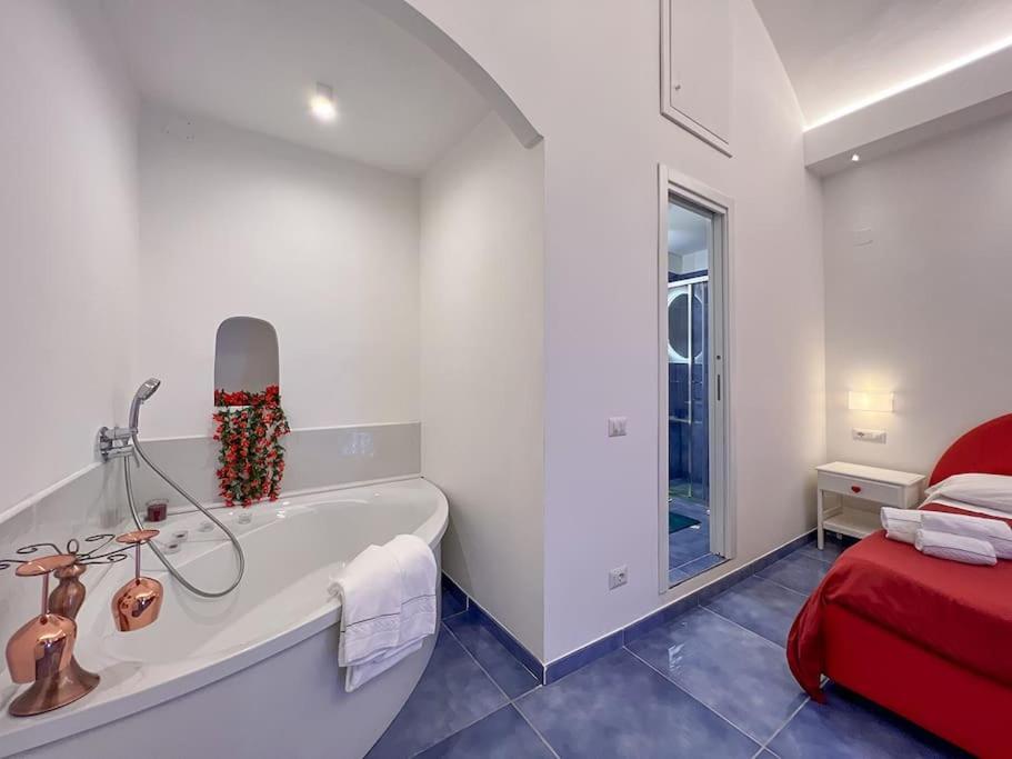 Amalfi Rooms Duoglio Beach -Amazing Seaview المظهر الخارجي الصورة