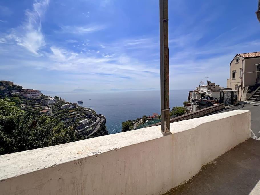 Amalfi Rooms Duoglio Beach -Amazing Seaview المظهر الخارجي الصورة